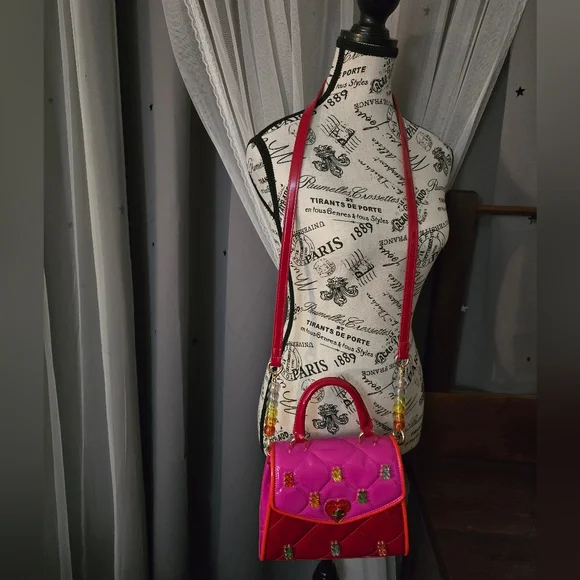 Betsey Johnson Beary Sweet Crossbody In Excellent condition! - Picture 7 of 16
